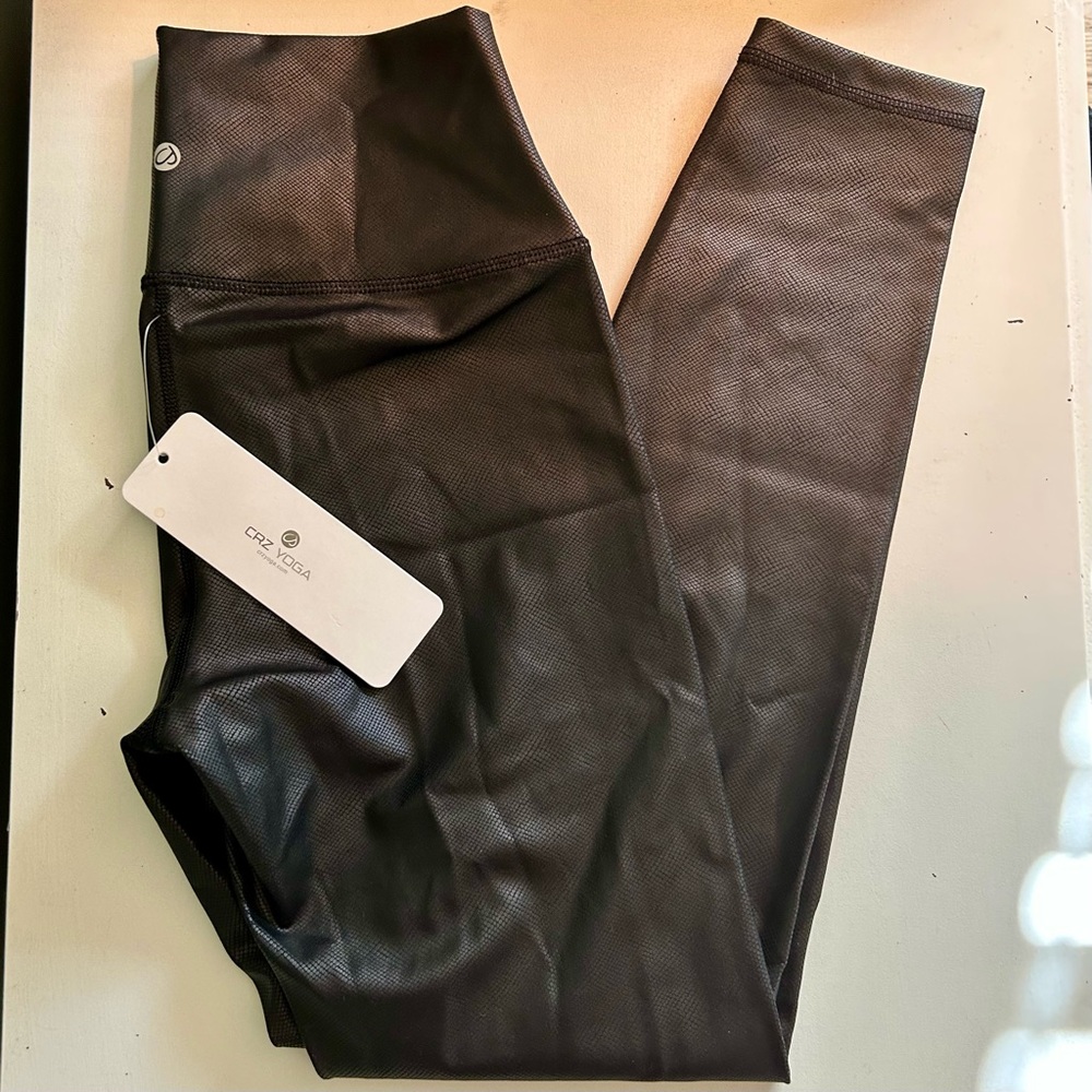 NWT Crz Yoga Matte Faux Leather Leggings in BLACK